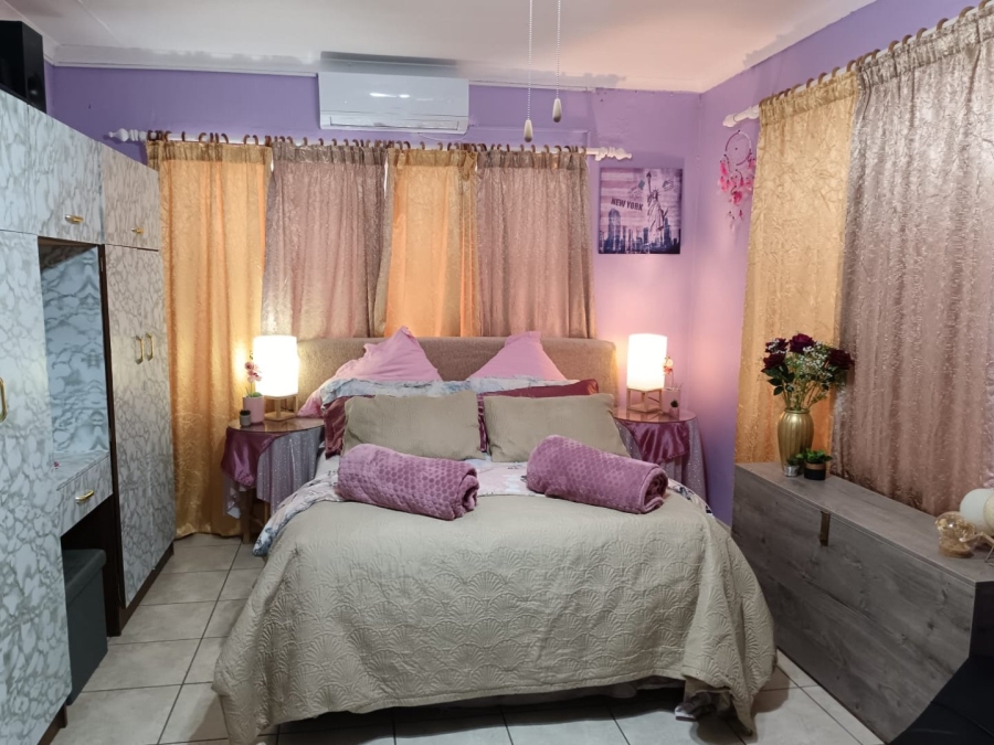 4 Bedroom Property for Sale in De Aar Northern Cape